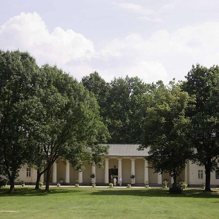 Schloss Luebbenau Exterior photo