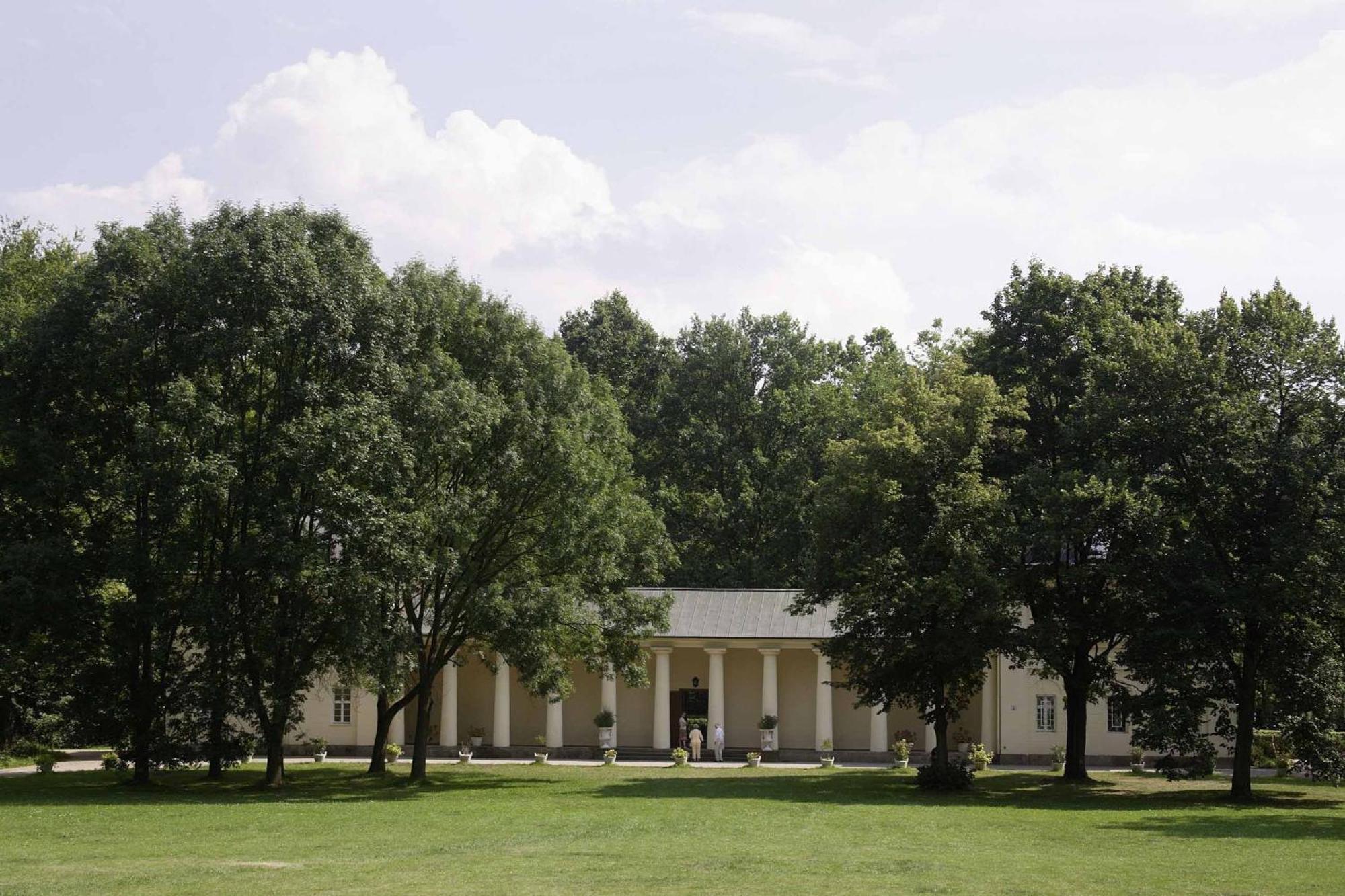 Schloss Luebbenau Exterior photo